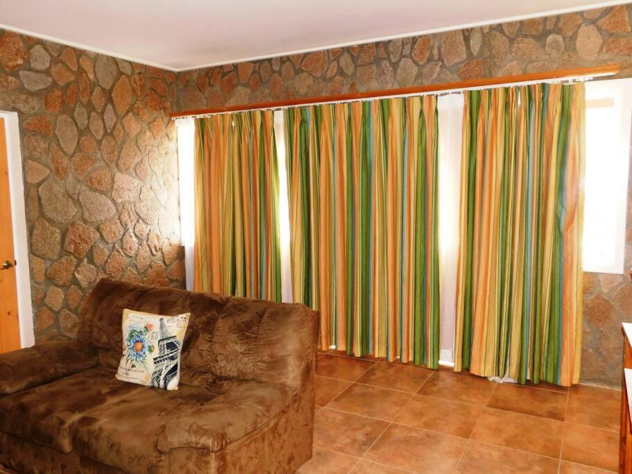 Tropical Home Oasis سوفريير المظهر الخارجي الصورة